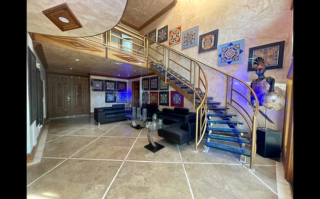 Photo - 4266 Hillcrest Dr