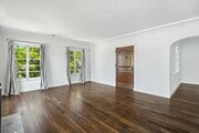 Photo - 1516 S Crest Dr