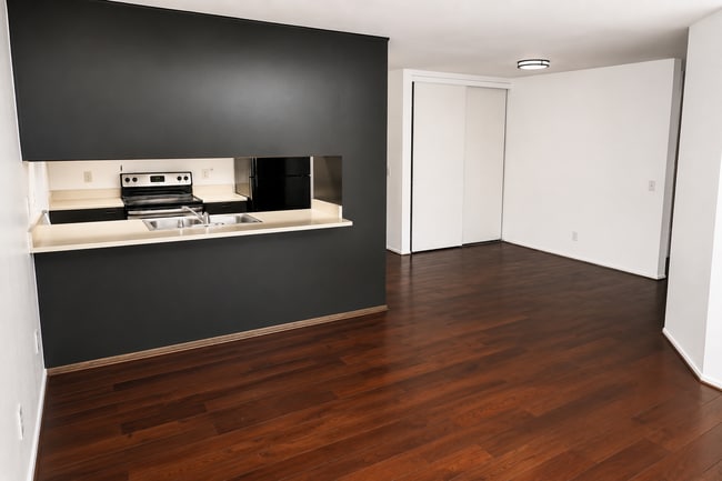 Photo - 3505 Angelucci St Unit 2H