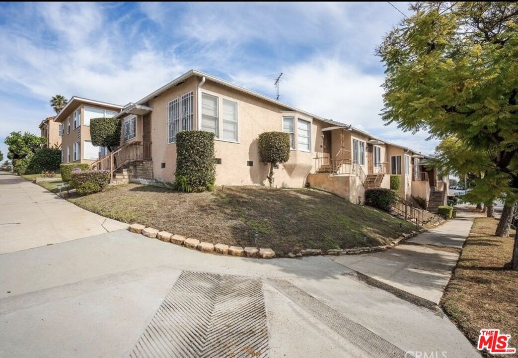 Photo - 4479 W 61st St Unit 4479