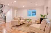 Photo - 2333 Langdale Ave