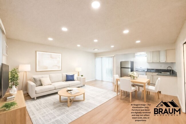 Building Photo - 5611 Fulcher Ave Unit 15