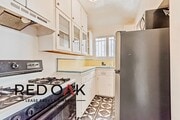 Photo - 661 Cloverdale Ave Condo Unit 3