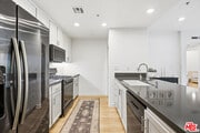 Photo - 12963 W Runway Rd Unit 321