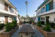 Photo - Ocean Palms Apartments
