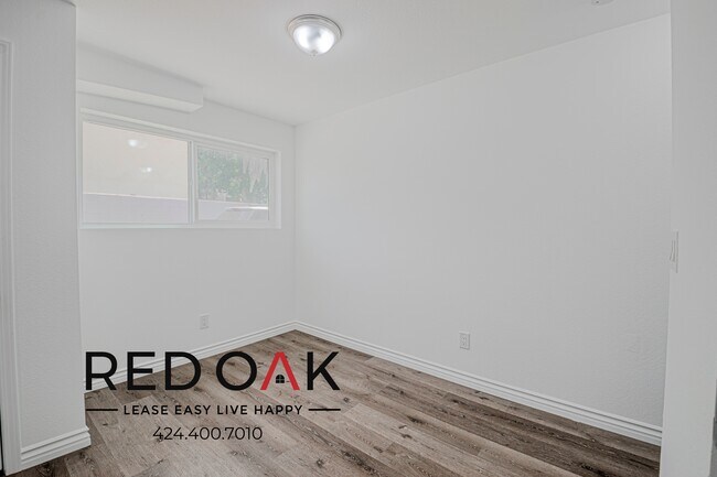 Photo - 545 W 14th St Unit 22