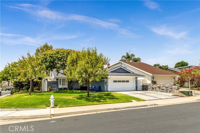 Building Photo - 33051 Christina Dr