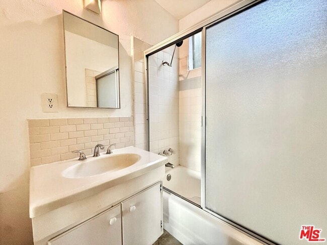 Photo - 127 Loma Vista St Unit 4