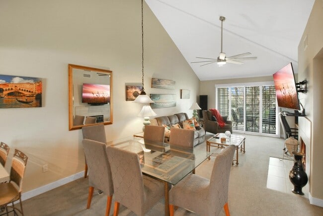 Photo - 43735 Ave Alicante