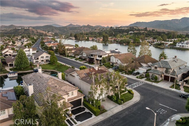 Photo - 2567 Oakshore Dr