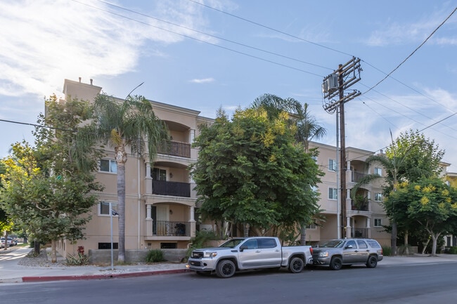 Photo - 5305 Bellingham Ave Unit 103