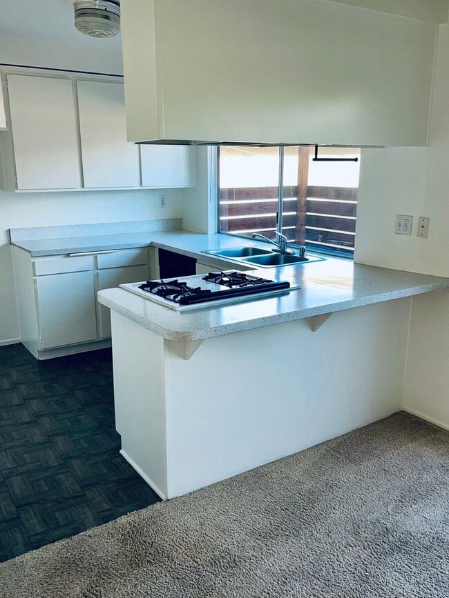 Building Photo - 7330 Corsican Dr Unit #C