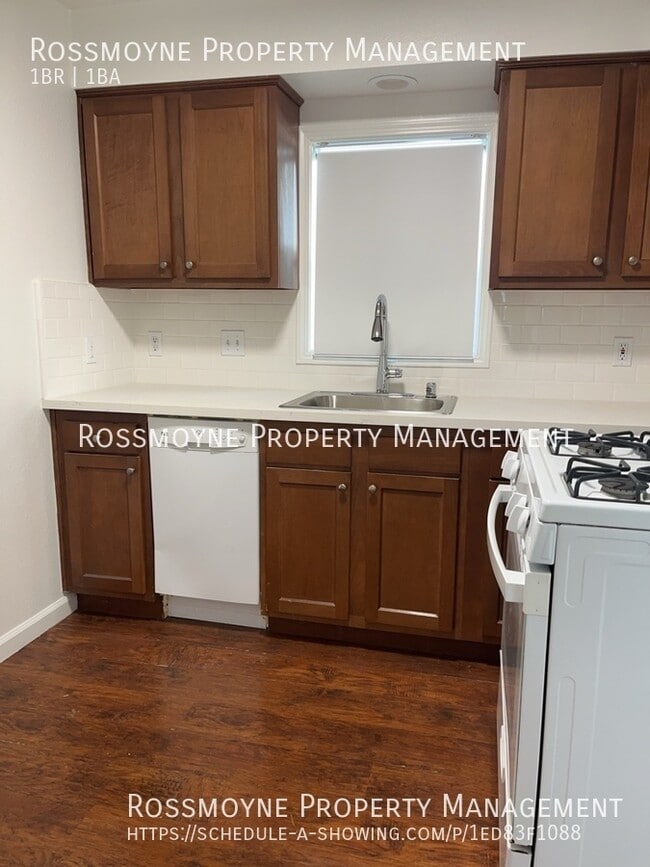 Photo - 529.5 N Jackson St