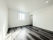 Photo - 2853 Cincinnati St