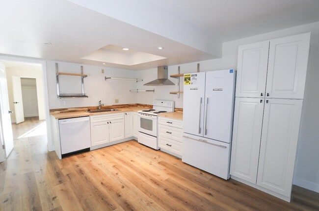 Photo - 9647 Spyglass Ave Unit 24