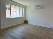 Photo - 1231 Mott St Unit 1233