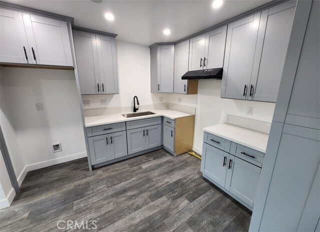 Photo - 714 W 95th St