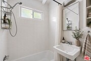 Photo - 806 Westmount Dr Unit 2