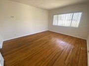 Photo - 18th Street Unit 949 W. 18th Street