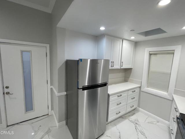 Photo - 916 Sandpiper Ct