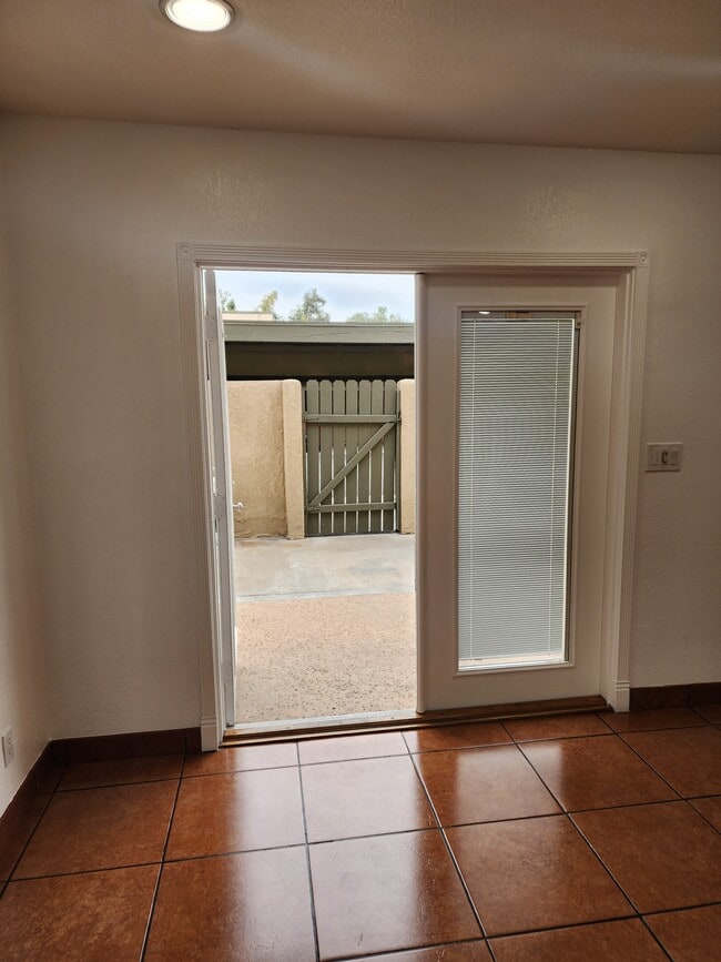 Photo - 25743 Hogan Dr Unit F-3