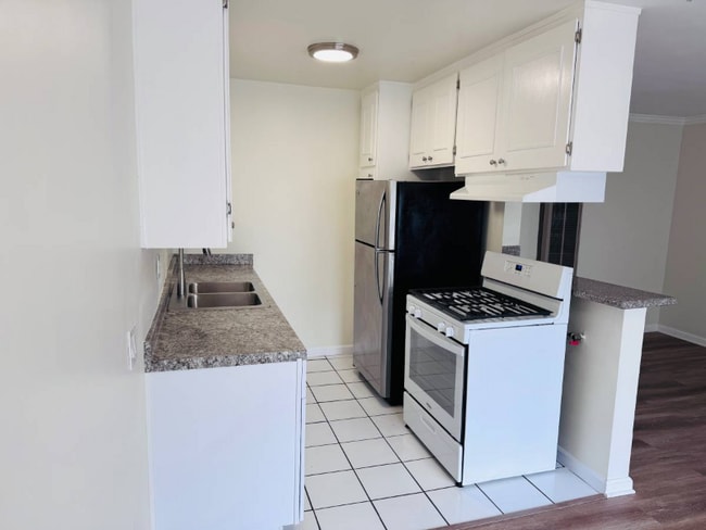 Photo - 407 N Avenue 50 Unit 214