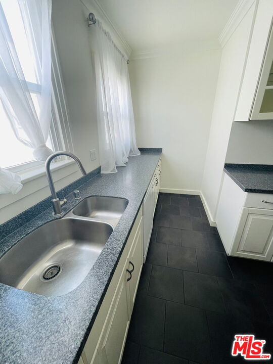 Photo - 202 S Berendo St Unit 202 1/2