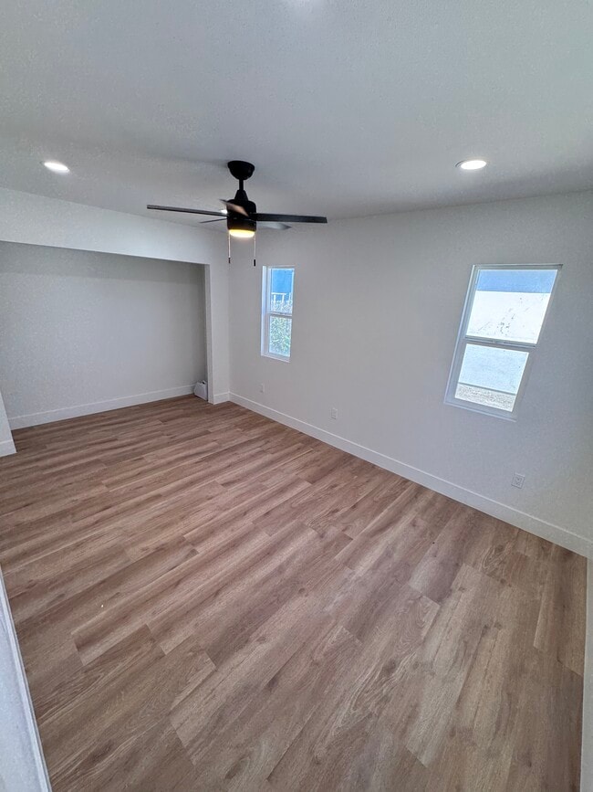 Photo - 4107 Shirley Ave