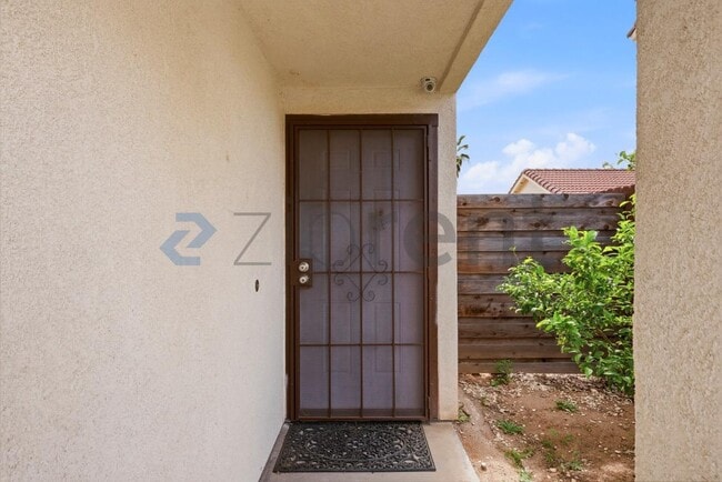 Photo - 23913 Parkland Ave