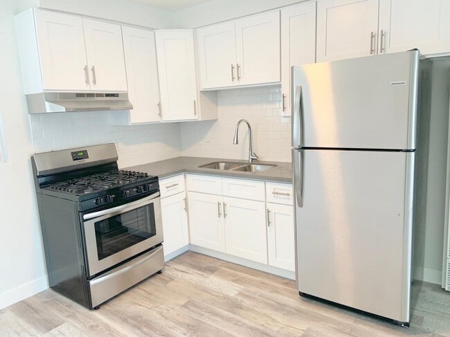 Building Photo - 4050 W El Segundo Blvd Unit 17A Rental