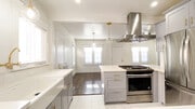 Photo - 1020 N Kingsley Dr