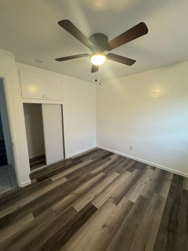 Photo - S 33rd Unit 809