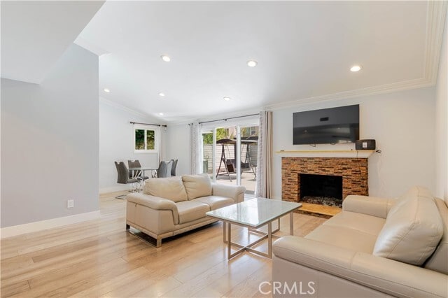 Photo - 9518 Ruffner Ave