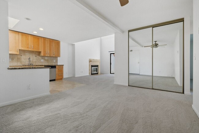 Photo - 8308 Regents Rd Unit 3A