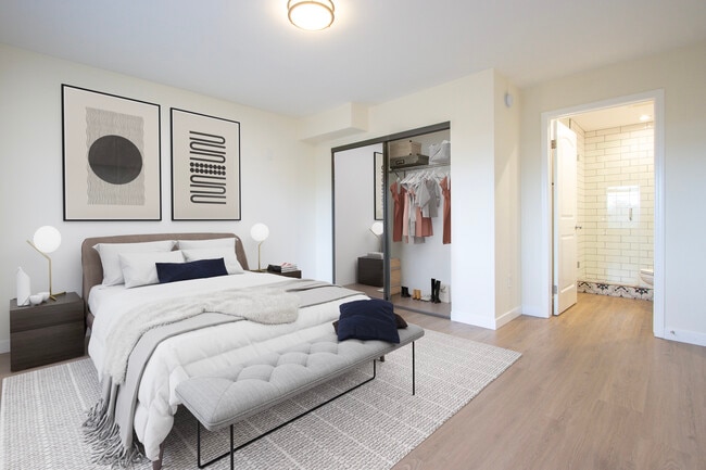 Photo - 12036 Culver Blvd