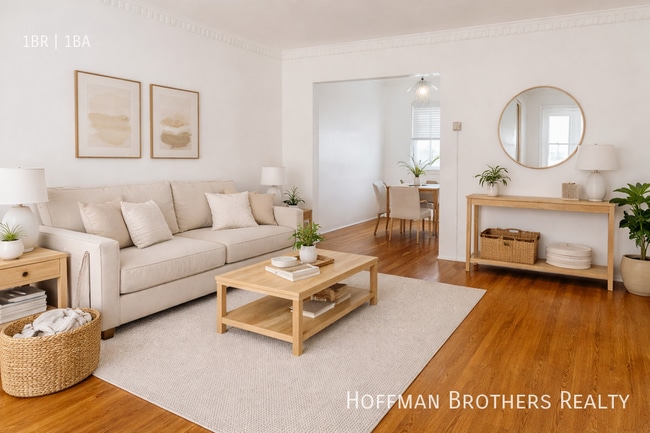 Building Photo - 2220 Ocean Park Blvd Unit C