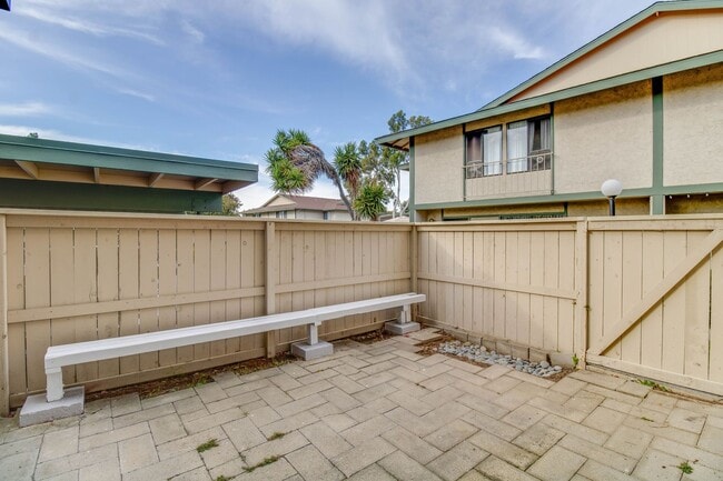 *** LIGHT & BRIGHT 3 BEDROOM 1.5 BATH HOME... - *** LIGHT & BRIGHT 3 BEDROOM 1.5 BATH HOME...