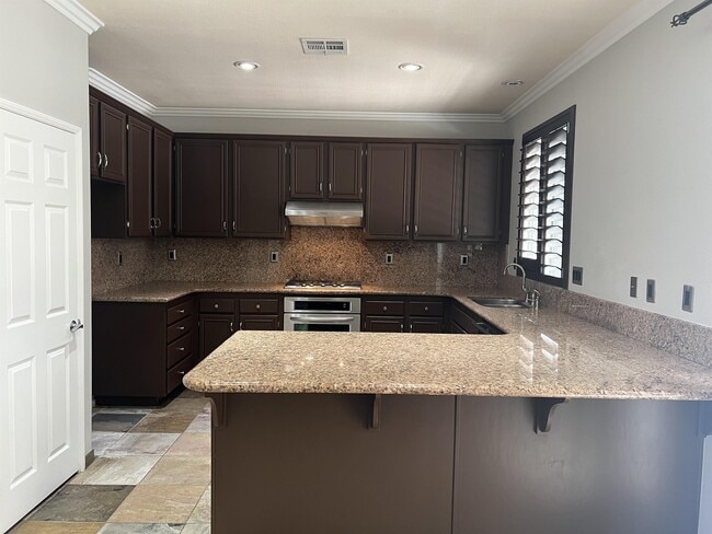 Photo - 1176 Saratoga Ct