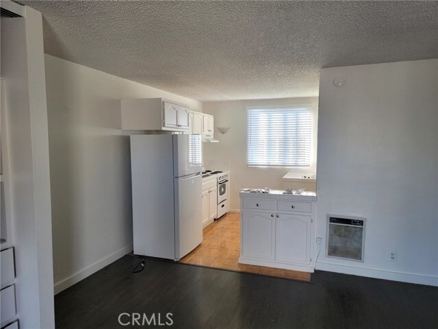 Photo - 620 Illinois Ct Unit 18