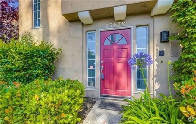 Building Photo - Charming Two Bedroom Condo in Laguna Niguel