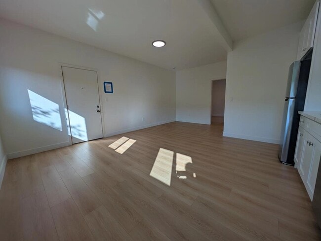 Photo - 133 N Reno St Unit 201
