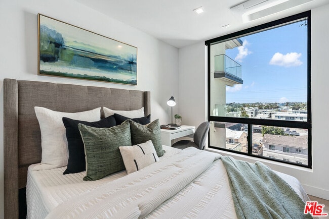 Photo - 3688 Overland Ave Unit 641