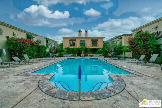 Photo - 392 Villaggio S