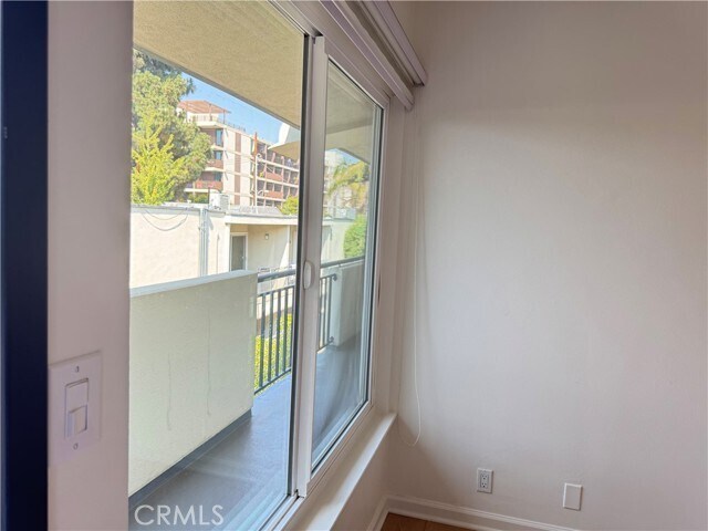 Photo - 251 N Oakland Ave Apartment Unit 13