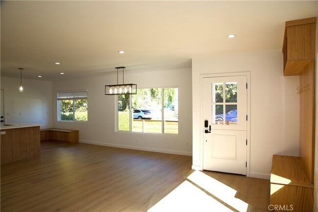 Photo - 3637 Ashwood Ave