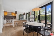 Photo - 2065 Watsonia Terrace House