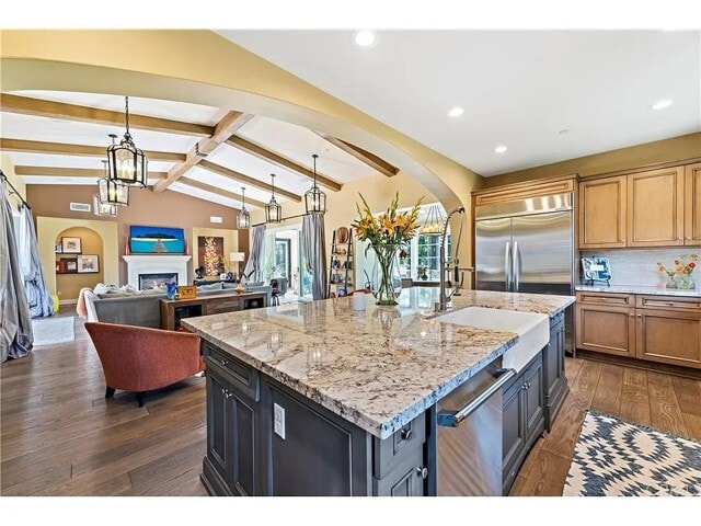 Building Photo - 9 Paniolo Rd