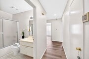 Photo - 2324 Lillyvale Ave Unit 143