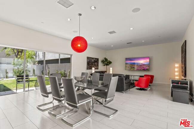 Photo - 1052 Audrey Dr