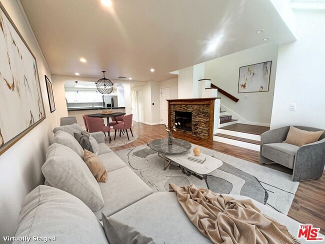 Building Photo - 4240 Lost Hills Rd Unit 2403